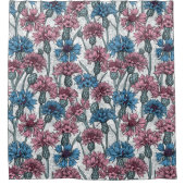 ピンクと青のトウモロコシの花、白の上に野生の花 シャワーカーテン (正面)