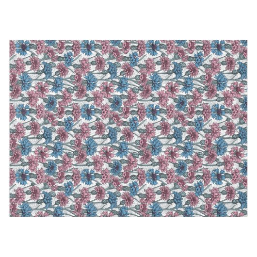 ピンクと青のトウモロコシの花、白の上に野生の花 テーブルクロス (正面(横))
