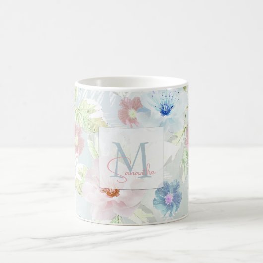 ピンクと青の水色の花。コーヒーマグ コーヒーマグカップ (中央)