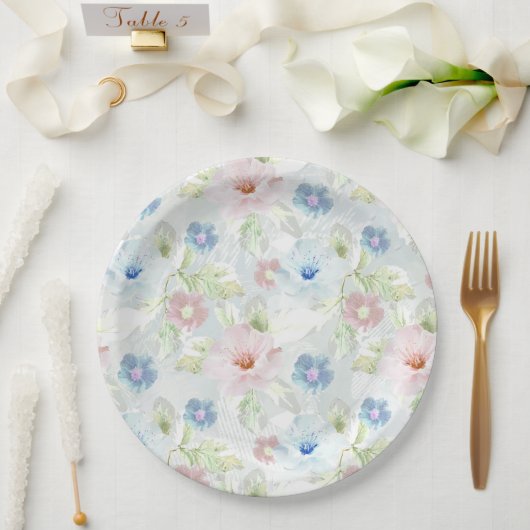 ピンクと青の水色の花。 ペーパープレート (ウェディング)