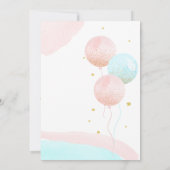 ピンクと青の風船の少年または少女の性別が明らかになる 招待状 (裏面)