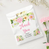 ピンクと黄色のお花のバースデーお礼 フェイバーバッグ (封をした状態)