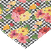 ピンクと黄色のハイビスカス テーブルクロス (アングル)