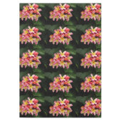 ピンクと黄色のプルメリアタブレクロス テーブルクロス (正面)