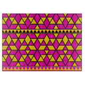 ピンクと黄色の三角形のパターン カッティングボード (正面)