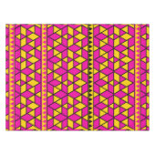 ピンクと黄色の三角形のパターン テーブルクロス (正面(横))