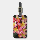 ピンクと黄色の熱帯プルメリアの花 ラゲッジタグ (正面縦)