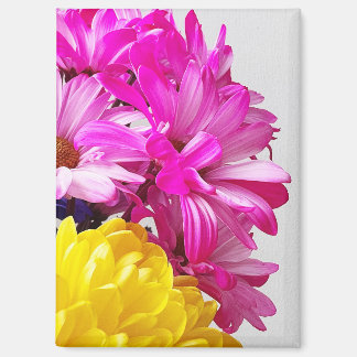 ピンクと黄色の花マグネット – TheDabs by Mari D マグネット