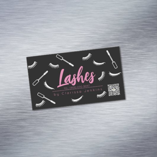 ピンクと黒のまつげエクステンションのメイクアップ マグネット名刺 (インサイチュ)