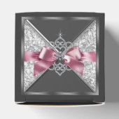 ピンクと黒のダイヤモンドスウィート16 フェイバーボックス (上部)