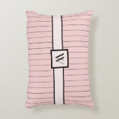 ピンクと黒のピンスリップアクセント枕 アクセントクッション (正面(垂直))