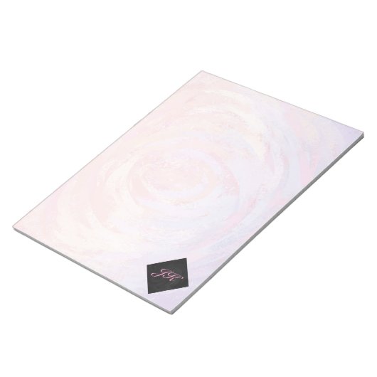 ピンクと黒のモノグラム ノートパッド (アングル)