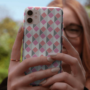 ピンクと黒の三角形のパターンの美観 iPhone 11 ケース