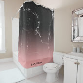 ピンクと黒の大理石 シャワーカーテン (インサイチュ)
