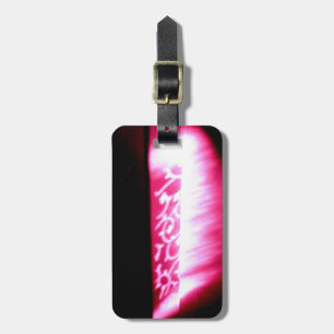 ピンクと黒の影のシェイプラベル ラゲッジタグ