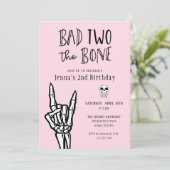 ピンクと黒の悪い2骨の2番目の誕生日パーティー 招待状 (スタンド正面)
