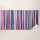 ピンクと黒の縦ストライプ列 ビーチタオル (正面)