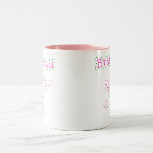ピンクによっては新婦付添人が開花します ツートーンマグカップ (中央)