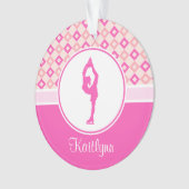 ピンクによって市松模様にされるダイヤモンドのフィギュアスケートのオーナメント オーナメント (正面)