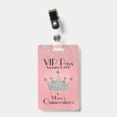 ピンクにシルバーのクラウンビクーニャ VIP バッジ (正面 (クリップ付))
