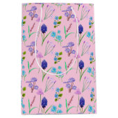 ピンクに青とライラックの花 ミディアムペーパーバッグ (正面)
