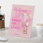 ピンクのあじさいがピンクの風船を待つことができる 台座サイン (インサイチュ)