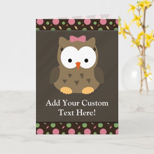 ピンクのおじぎをしたかわいい女の子フクロウ カード (黄色い花)