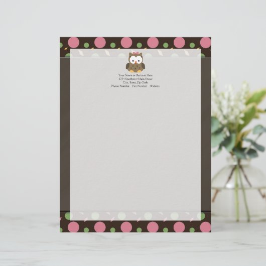 ピンクのおじぎをしたかわいい女の子フクロウ レターヘッド (スタンド正面)