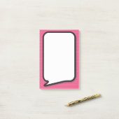 ピンクのおもしろい漫画本の音声バブル ポストイット (デスク上)