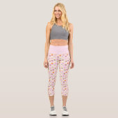 ピンクのかわいいカップケーキ フード柄 カプリレギンス (正面)