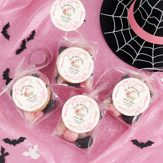 ピンクのかわいい幽霊小さなブーブベビーシャワー招待状 ラウンドシール