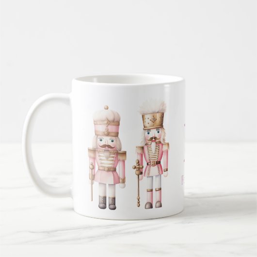 ピンクのくるみ割りクリスマス コーヒーマグカップ (左)