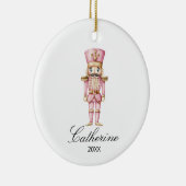 ピンクのくるみ割り人形の冬のクリスマスの飾り付け カスタムネーム セラミックオーナメント (右)