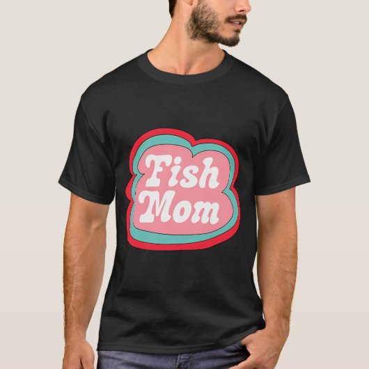 ピンクのさかなママ (ピンク背景) Tシャツ (正面)