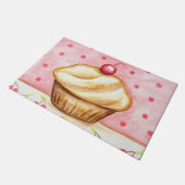 ピンクのさくらんぼカップケーキフォーマット ドアマット (アングル)