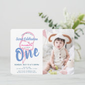 ピンクのアイスガール フォト 1歳誕生日 招待状 (スタンド正面)