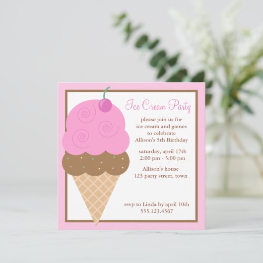 ピンクのアイスクリームコーンの子供の誕生日のパーティー 招待状 (スタンド正面)