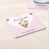 ピンクのアイスクリームハート ブライダルシャワープレート スクエアペーパーコースター (アングル)