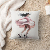 ピンクのアイススケートを持つ女の子の姿スケーター クッション (ブランケット)