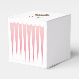 ピンクのアクセントを持つチョコレートキャンディトリュフ フェイバーボックス