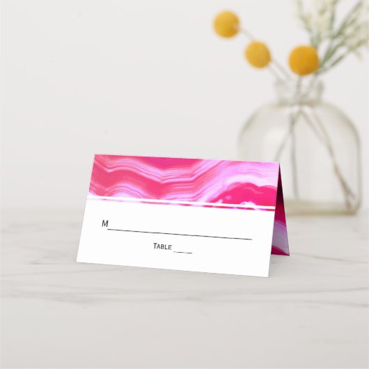 ピンクのアゲテ結婚スライスの葉の折り曲げエスコート プレイスカード (正面)