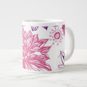ピンクのアスターとダリアの模様 ジャンボコーヒーマグカップ (正面右)