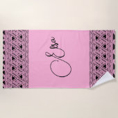 ピンクのアステカ模様 ビーチタオル (正面)