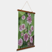 ピンクのアストランティアの花 フローラル 吊り下げ型タペストリー (傾斜あり)