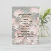 ピンクのアフリカデイジーの花パーティー 招待状 (スタンド正面)