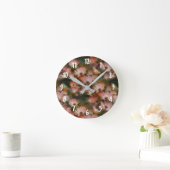 ピンクのアフリカ産のデイジーの花 ラウンド壁時計 (ホーム)