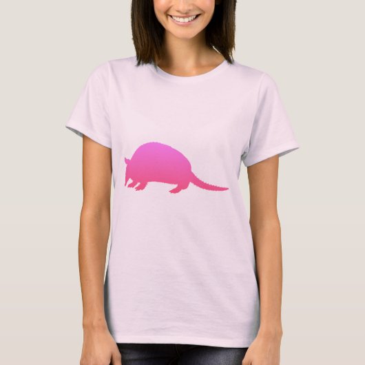 ピンクのアルマジロ Tシャツ (正面)