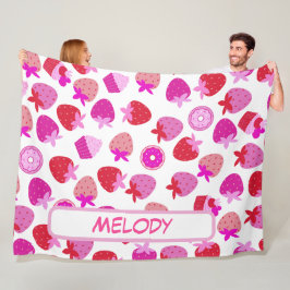 ピンクのイチゴ畑サマーフルーツ フリースブランケット