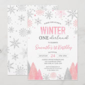 ピンクのウィンター ワンダーランドの雪の結晶 1歳の誕生日 招待状 (正面/裏面)