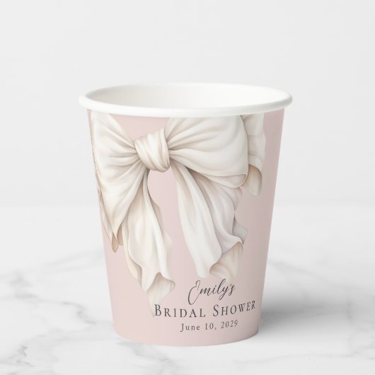 ピンクのウェディングシャワーのためのかわいいアイボリー白のリボン 紙コップ (正面)